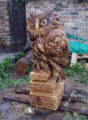 owl chainsaw sculpture