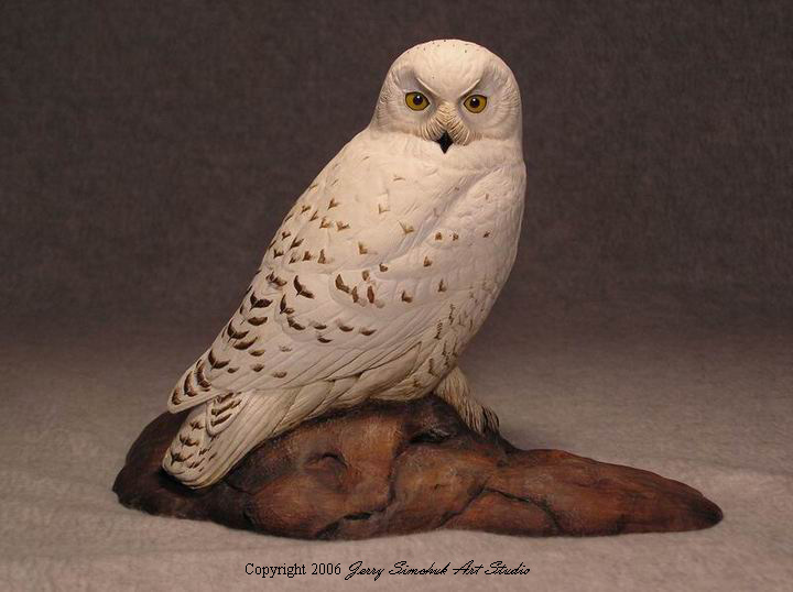 Snowy Owl sculpture