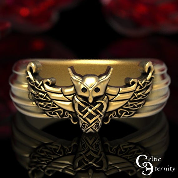 Viking Celtic Owl Ring in Gold