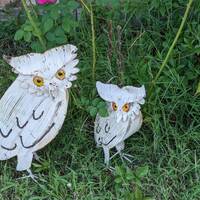 Garden Owl Family, 2 Metal Owl Yard Statues