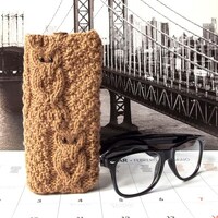 Brown Owl Glasses Case, Hand Knit