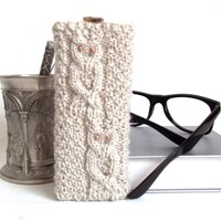 Light Gray Owl Glass Case, Hand Knit Reading Glasses Case, Knitted Eyeglasses Case, Owl Eyeg...