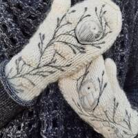 Hand knitted mittens with embroidery owl,soft and casual winter accessories,lovely Christmas...