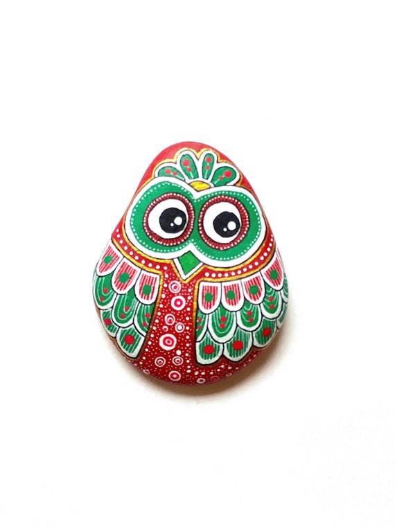 Owl Stone - From the Book "The Art of Stone Painting" by F.Sehnaz BAC