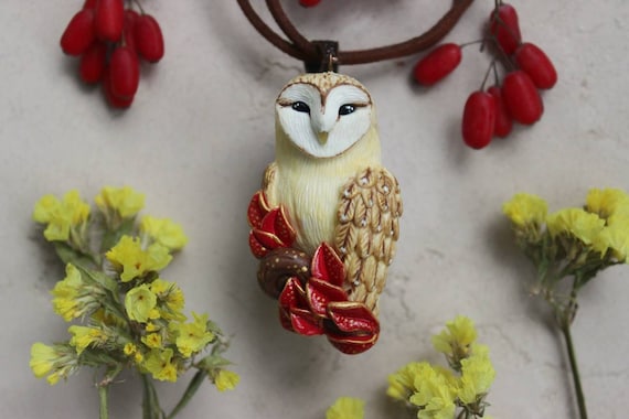 Owl jewelry Pendant with barn owl Bird necklace Nature jewelry with raptor bird Owl head Owls pendant Forest jewelry bird Animal totem