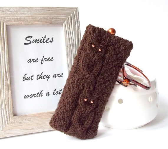 Brown Owl hand knit Glasses Case