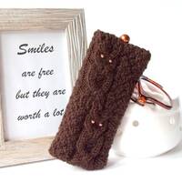 Brown Owl hand knit Glasses Case