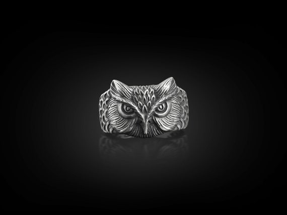 Owl Ring in Oxidized Silver