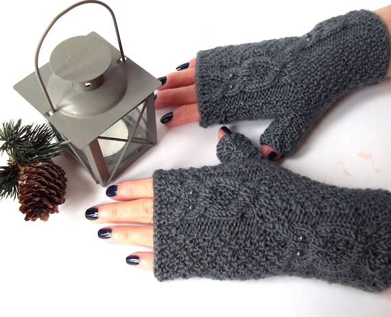 Gray Owl Gloves, Knit Fingerless Mittens, Knitted Fingerless Gloves, Knit Wrist Warmers, Hand Knit Gloves, Cute Owl Gift for Her.