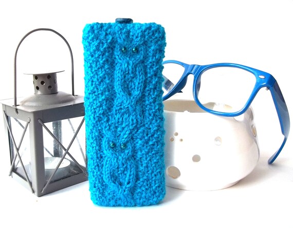 Blue Owl Glass Case, Hand Knit Reading Glasses Case, Knitted Eyeglasses Case, Owl Eyeglasses Holder, Sunglasses Case with an Owl.