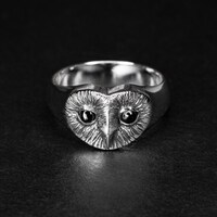 Silver Owl Ring with Onyx Gemstone Eyes