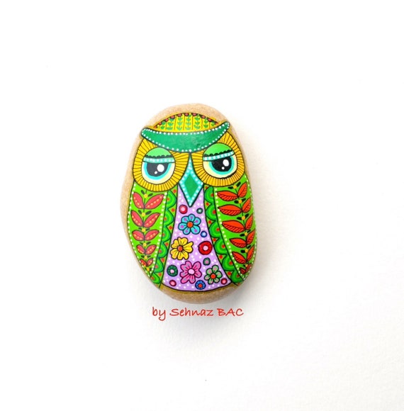 Owl Stone - Hand Painted - I Sassi dell'Adriatico (Adriatic Sea Stone)
