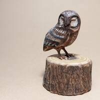 Tiny owl, wooden little owl, gift for Christmas, owl collectors, animal collectible, hand-ca...