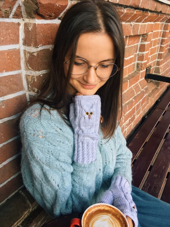 Owl Fingerless mittens Hand knit