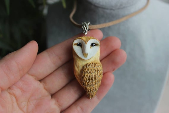 Owl necklace Bird jewelry Pendant with barn owls Bird necklace Nature jewelry with raptor bird Gift for mother sister Totem Animal amulet