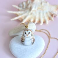 Hand painted stone, Owl, Barn ow, pendant/necklace