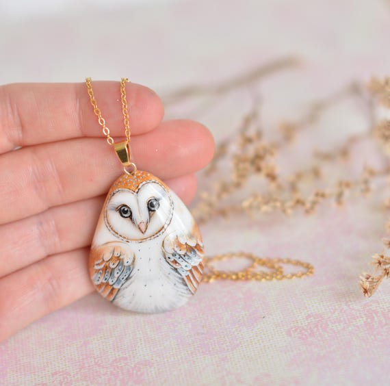 Hand painted stone, Owl, Barn ow, pendant/necklace