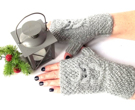 Gray Owl Gloves, Knit Fingerless Mittens, Knitted Fingerless Gloves, Knit Wrist Warmers, Hand Knit Gloves, Cute Owl Gift for Her.