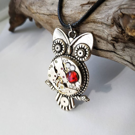 Owl jewelry Steampunk necklace Bird Fantasy Heart necklace Totem Steam punk Amazing Love present Lover Owls Birds Gift for women men