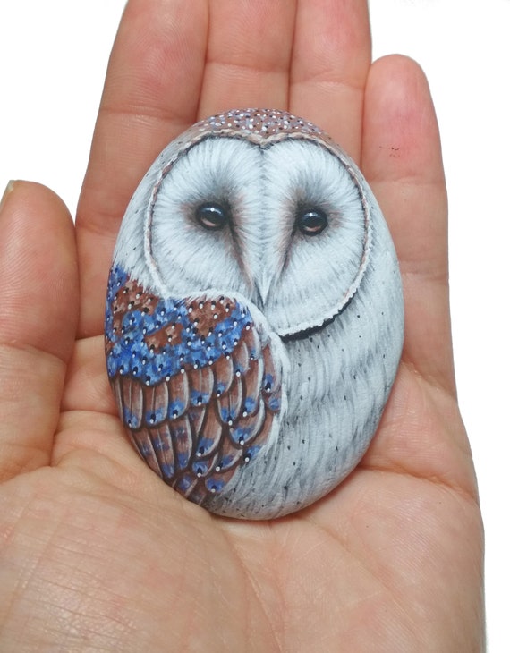 Hand-Painted barn owl on flat natural sea pebble! Acrylic miniature painting on stone, Original owl painting, Handmade, Stone painting art