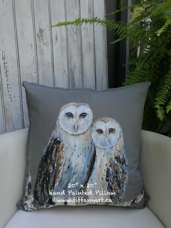 Owl gift, Hand painted Owl pillow, Owl painting, Owl lover gift, Wildlife cushion, Owl decor, Hand painted pillow, Barn owl, Owl art