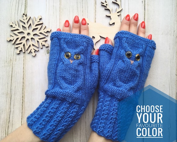 Owl fingerless mittens Knitted