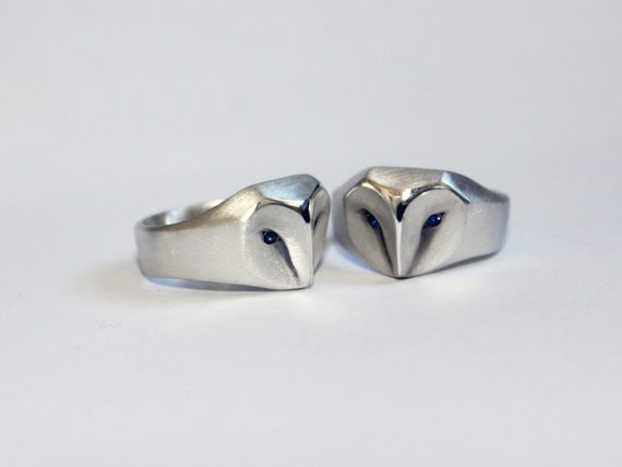 Barn Owl Ring With Blue Sapphire Eyes
