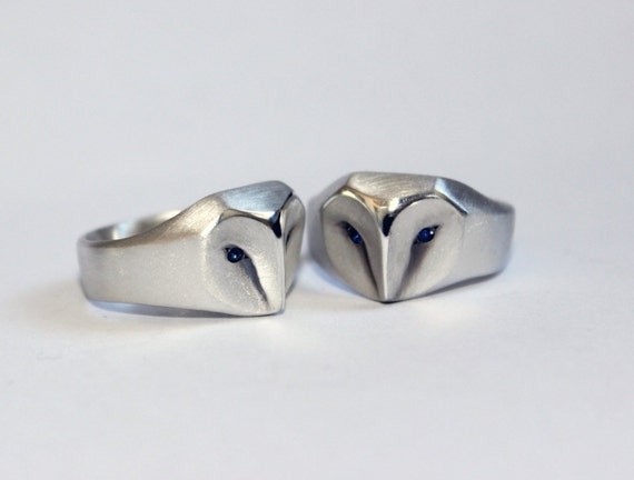 Barn Owl Ring With Blue Sapphire Eyes