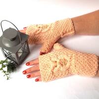 Peach Owl Gloves, Knit Fingerless Owl Mittens, Knitted Fingerless Gloves, Knit Wrist Warmers...