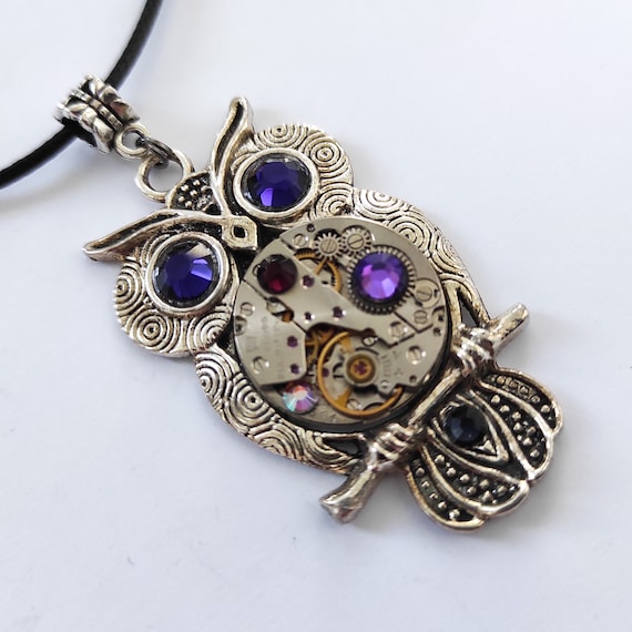 Steampunk Owl necklace with Vintage Watch parts