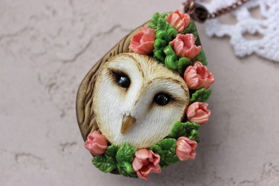 Owl jewelry Pendant with barn owl Bird necklace Nature jewelry with raptor bird Owl head Owl pendant with pink flowers Forest jewelry