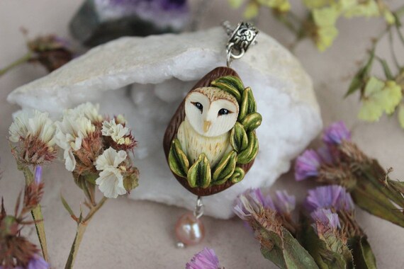 Mini owl pendant Owl jewelry Pendant with barn owl Bird necklace Nature jewelry with raptor bird Owl head Owl pendant Forest jewelry bird