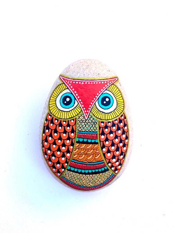 Owl Stone - Hand Painted - I Sassi dell'Adriatico (Adriatic Sea Stone)